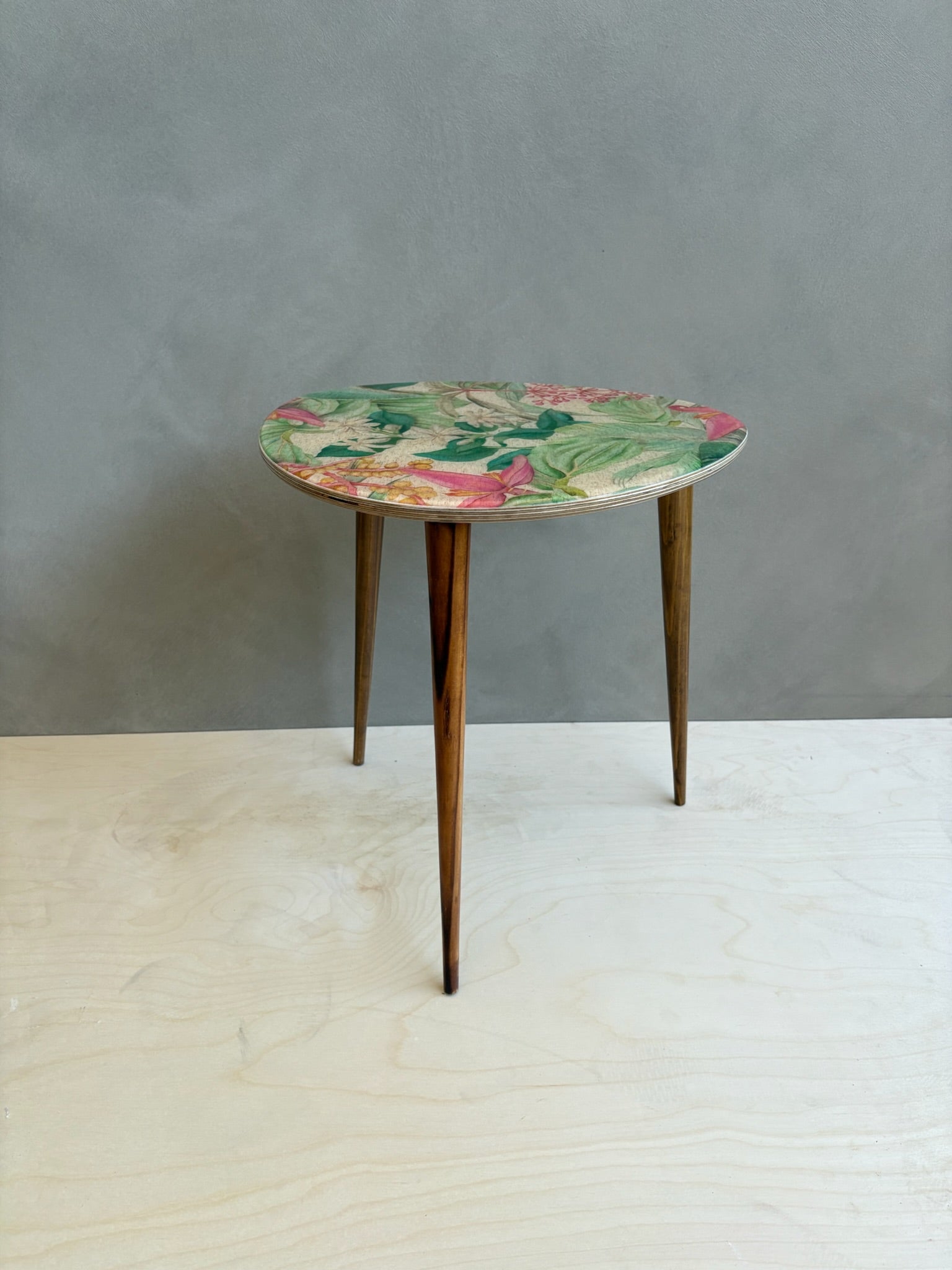 Vervena Botanic Nesting Tables