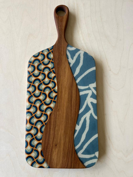 Moody Wave & Sealace Handle Cheese Board